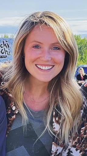 Woman with long blonde hair