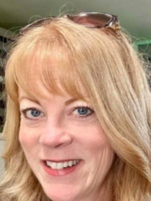 woman with strawberry blonde hair